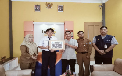 Civitas Akademika SMP Negeri 2 Kota Tegal Salurkan Donasi untuk Korban Bencana Alam di Sumatra